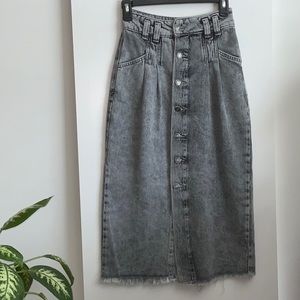 NWOT Free people gray denim midi skirt